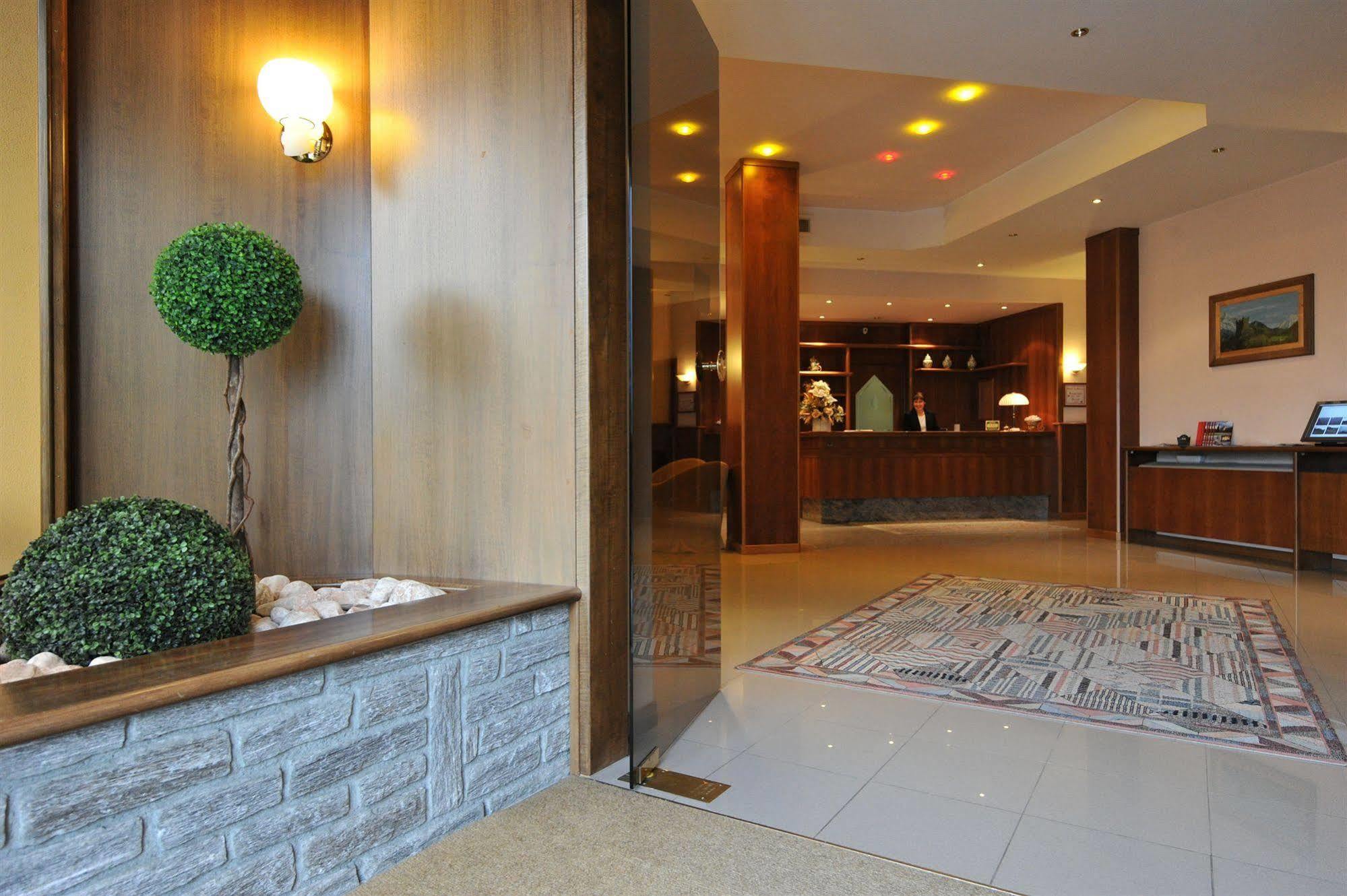 La Rocca Sport & Benessere Châtillon Kültér fotó